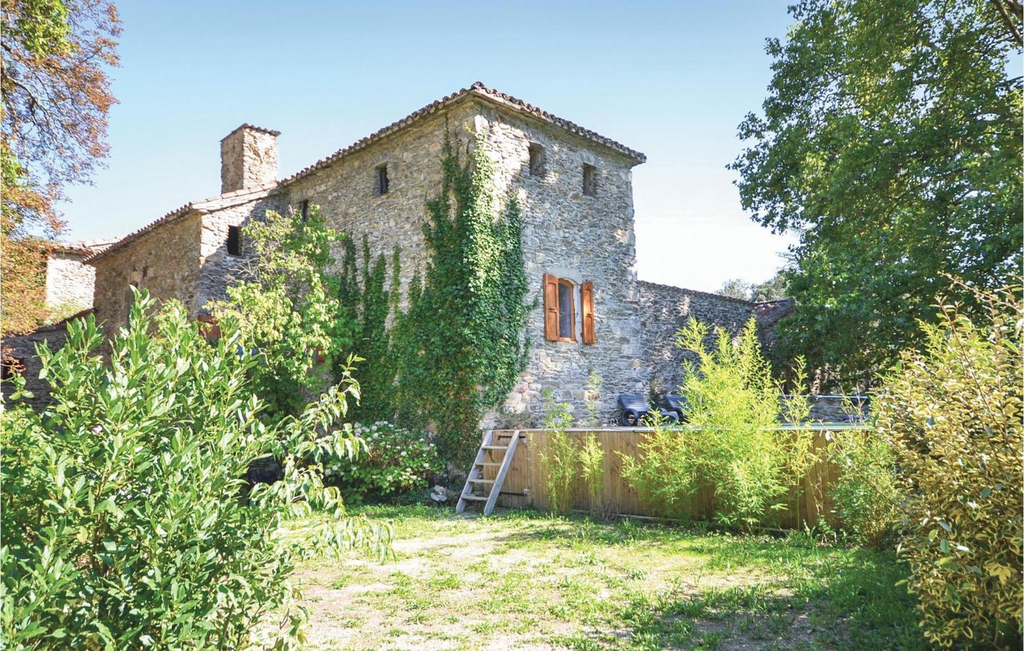 2 Bedroom Nice Apartment In Les Salles-Du-Gardon Soustelle Εξωτερικό φωτογραφία